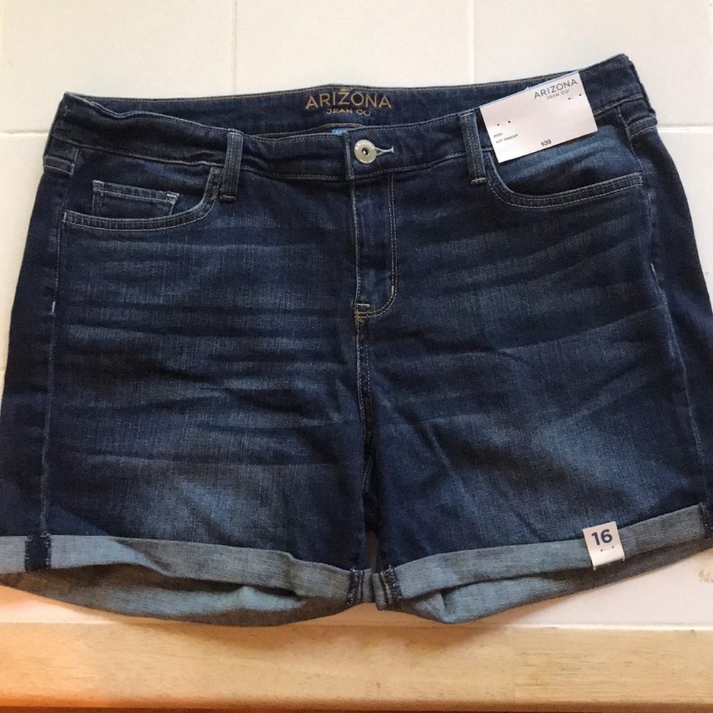 Arizona Jean Co. Jean Shorts (Plus Sized)